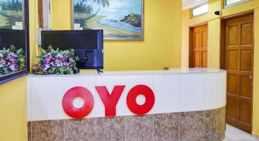 Oyo 89406 Lucky Budget Hotel Нилай Екстериор снимка